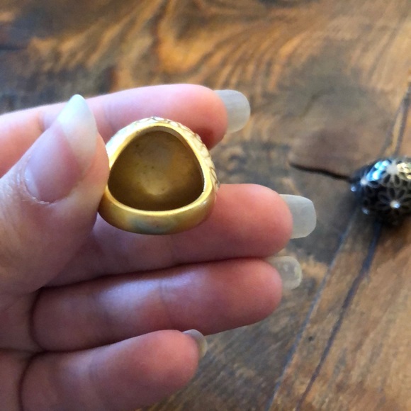 2 Coach Flower Rings - Picture 4 of 8